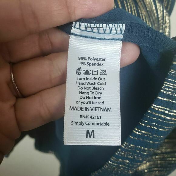 Lularoe | Elegant Collection, Amelia in size Medium - Picture 7 of 7